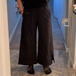 Lululemon Wide Leg Black Cropped Pants